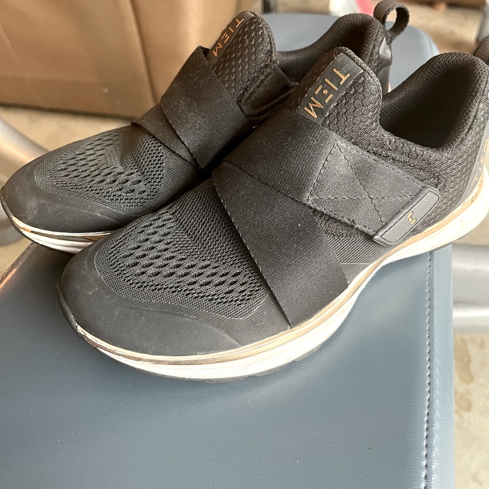 Like new TIEM shoes! Used for stationary bike
